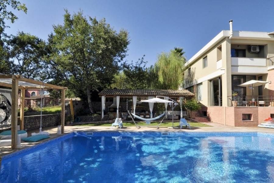 Villa on Corfu, Greece, 302 sq.m - picture 1
