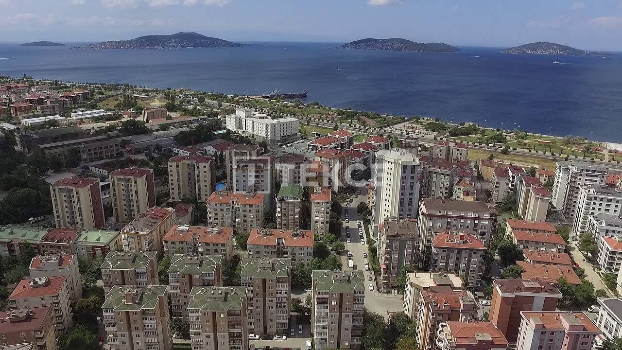 Apartamento en Maltepe, Turquia, 255 m2 - imagen 1