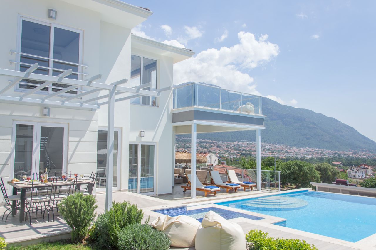 Villa in Fethiye, Türkei, 210 m2 - Foto 1