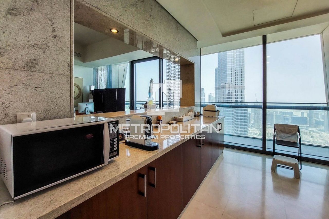 Apartamento en Dubái, EAU, 401 m2 - imagen 1