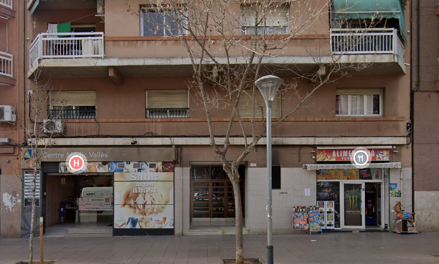 Gewerbeimmobilien in Cerdanyola del Valles, Spanien, 480 m2 - Foto 1