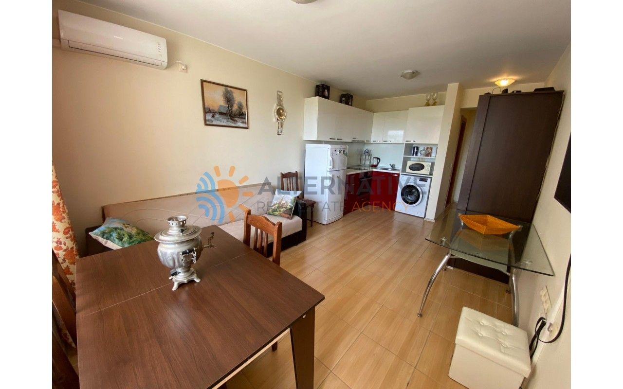 Appartement à Nessebar, Bulgarie, 74 m2 - image 1