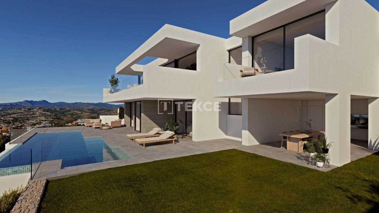 Villa in Benitachell, Spain, 693 sq.m - picture 1