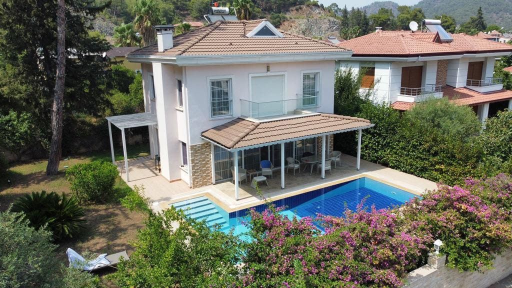 Villa in Kemer, Türkei, 220 m2 - Foto 1