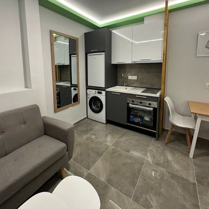 Flat in Thessaloniki, Greece, 32 sq.m - picture 1