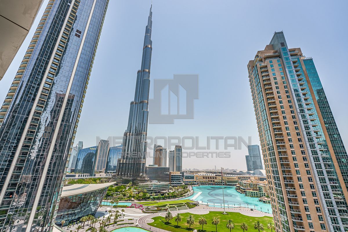 Apartment in Dubai, UAE, 152 sq.m - picture 1
