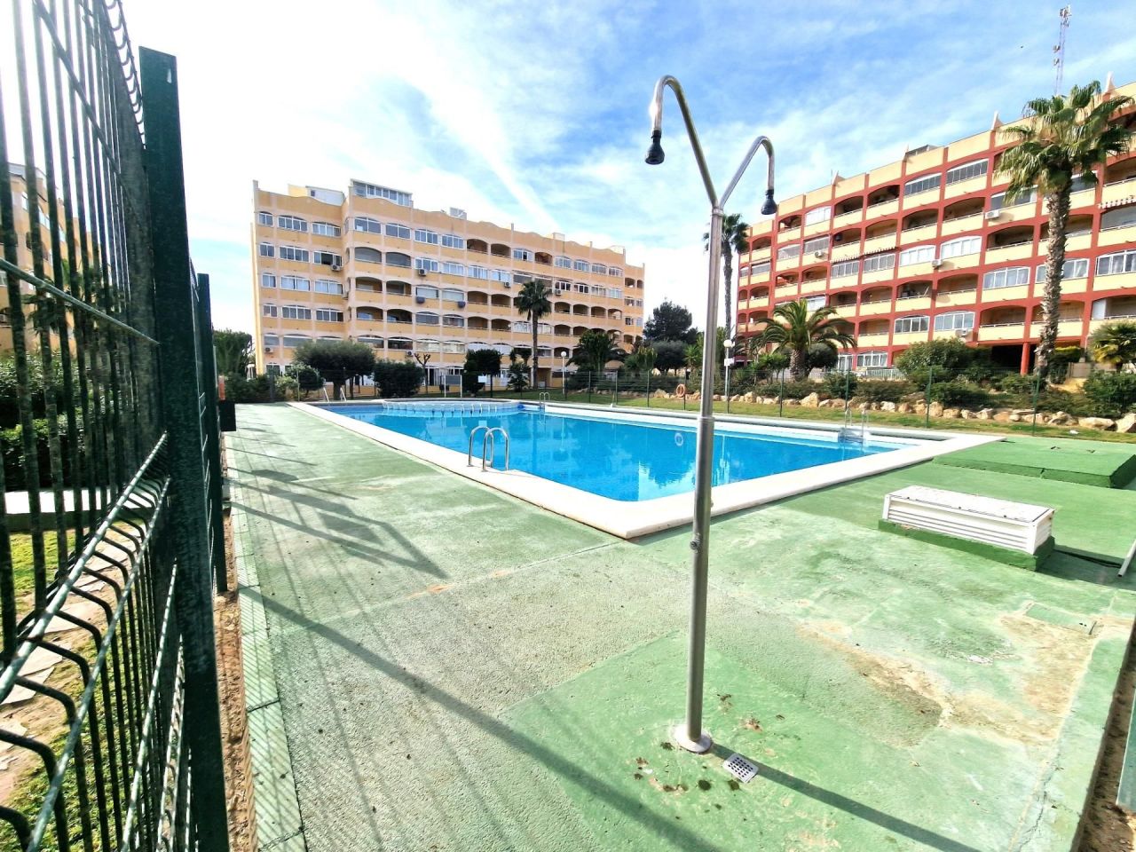 Flat in Torrevieja, Spain, 46 sq.m - picture 1