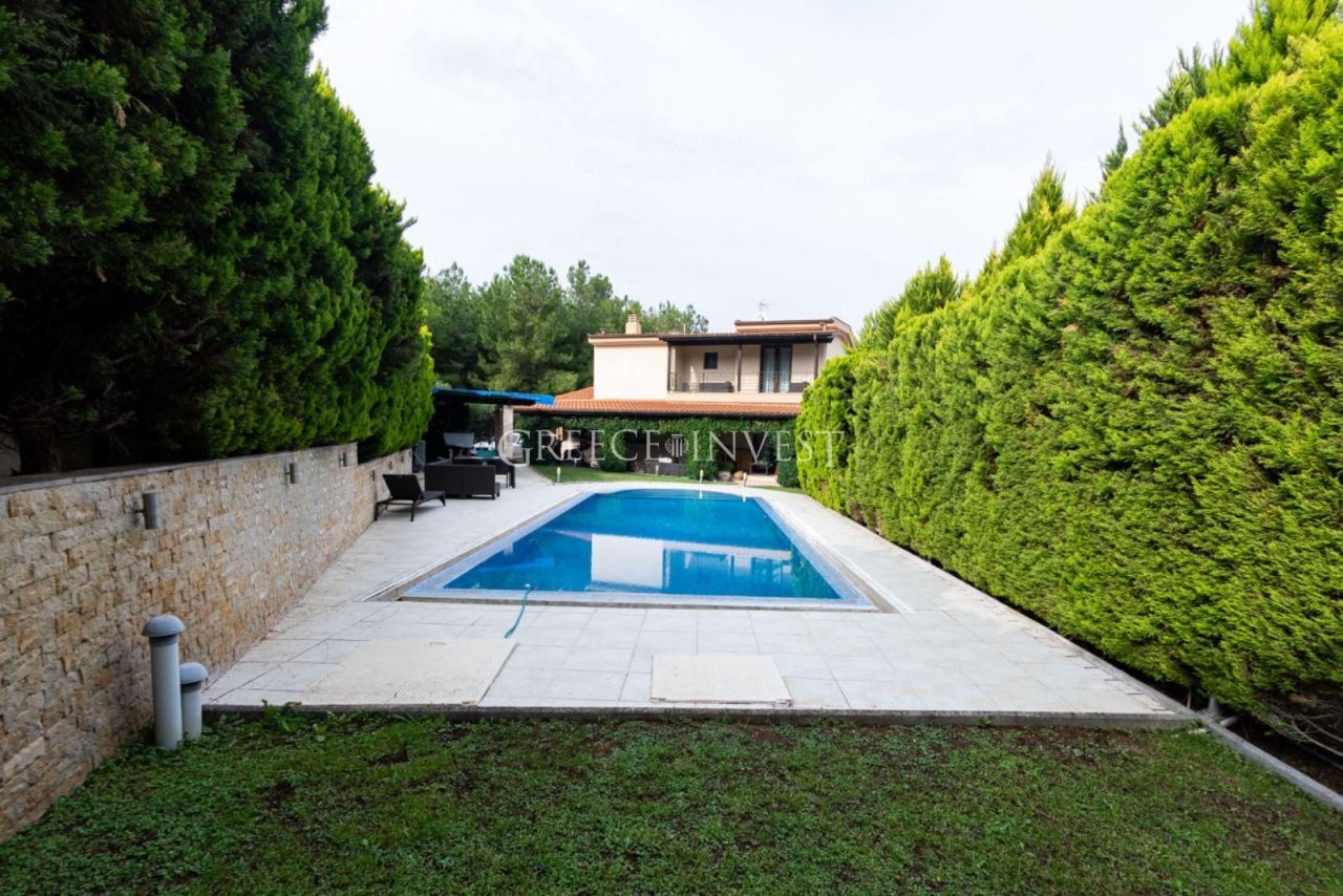 Villa in Thessaloniki, Greece, 850 sq.m - picture 1