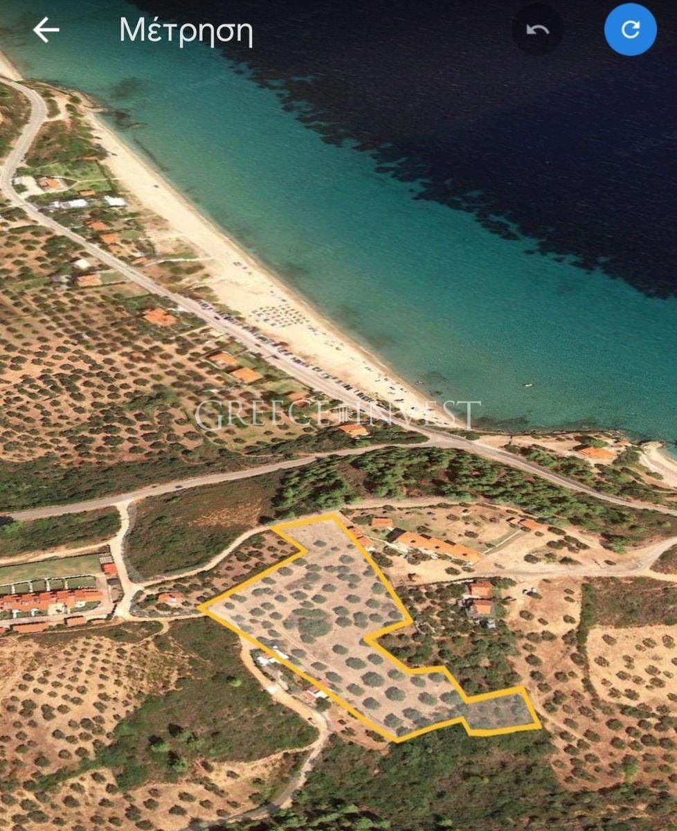 Land in Chalkidiki, Greece, 9 400 m² - picture 1