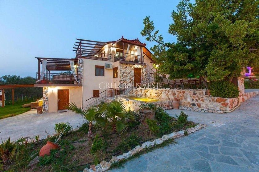 Villa in Chalkidiki, Greece, 400 sq.m - picture 1