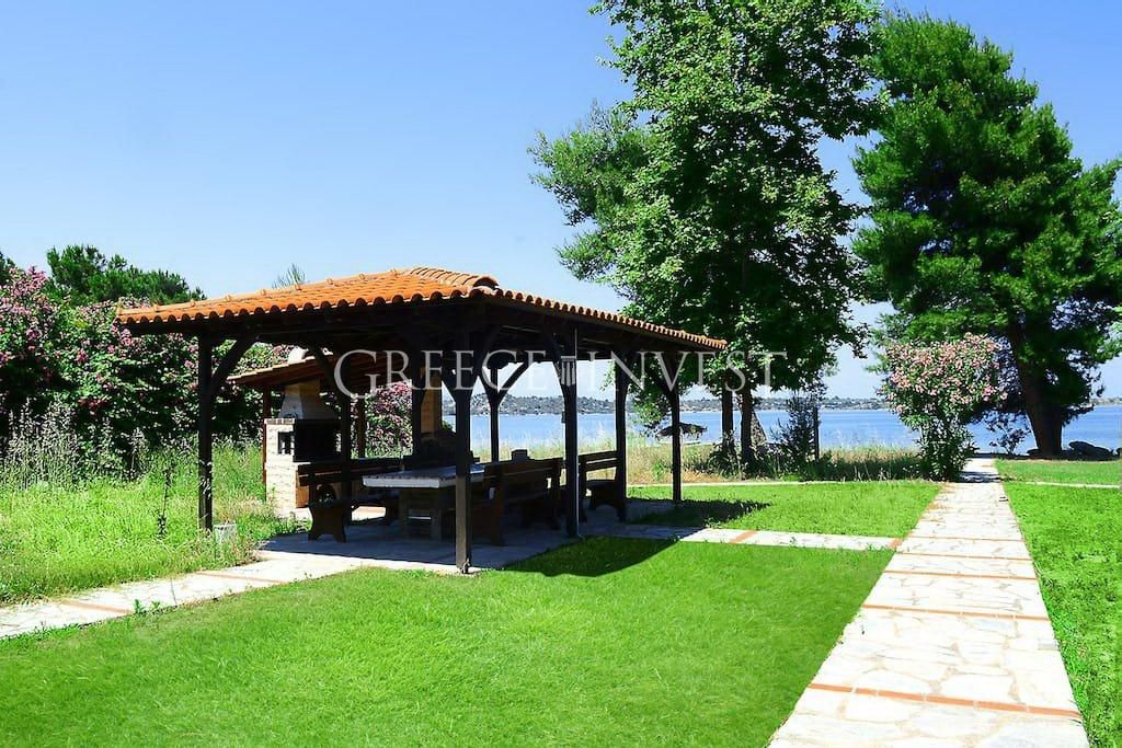 Villa in Chalkidiki, Greece, 240 sq.m - picture 1