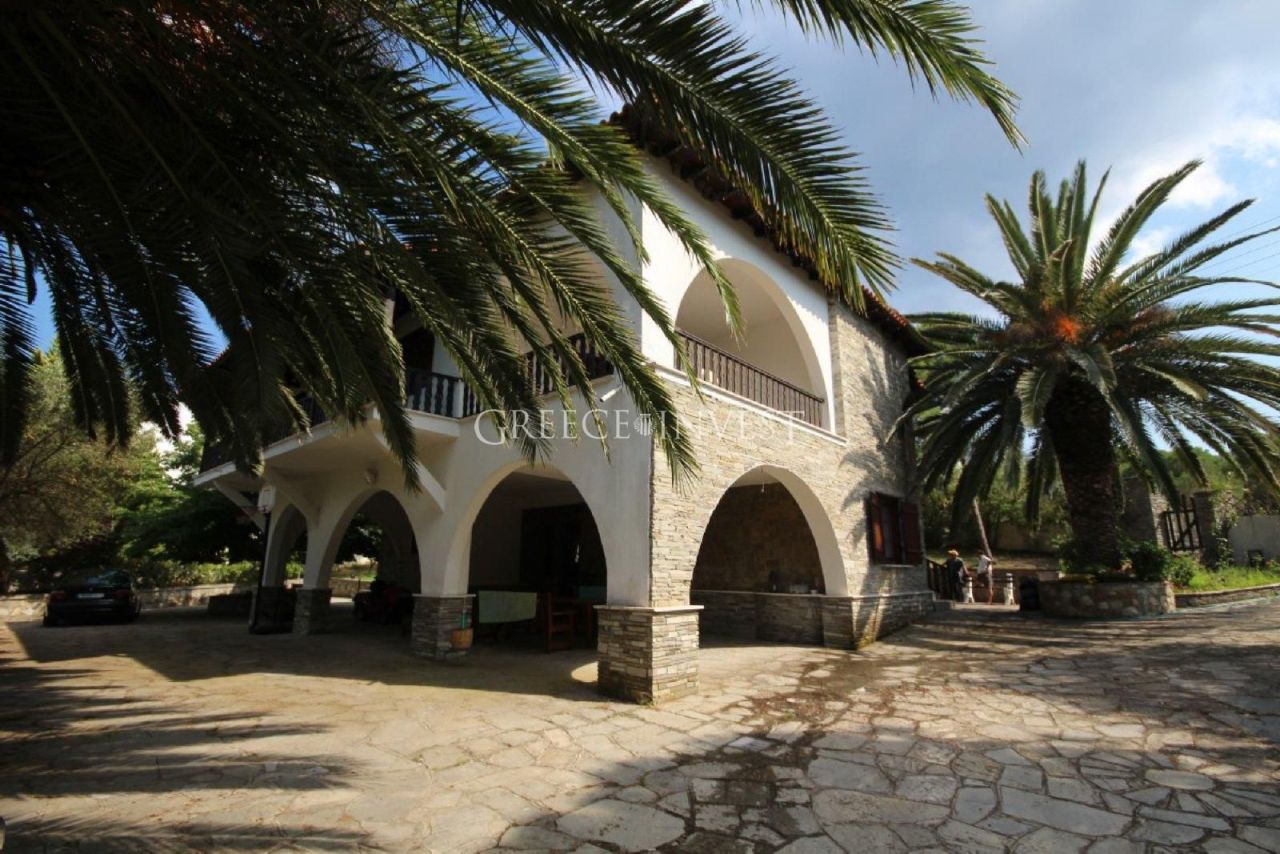 Villa en Calcídica, Grecia, 220 m2 - imagen 1