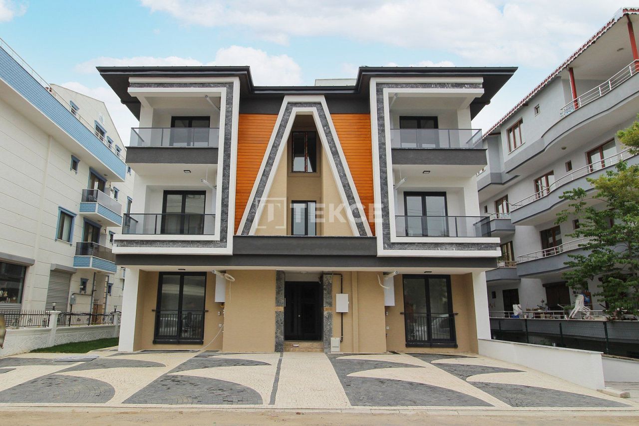 Apartment in Yalova, Turkey, 90 sq.m - picture 1