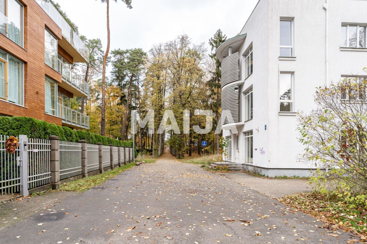 Apartment in Jurmala, Latvia, 1 277 sq.m - picture 1