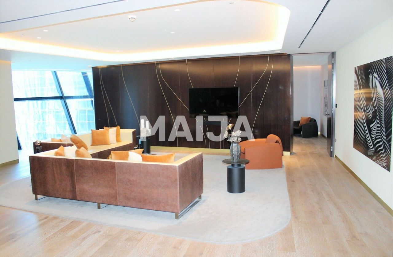 Appartement à Dubaï, EAU, 813 m2 - image 1