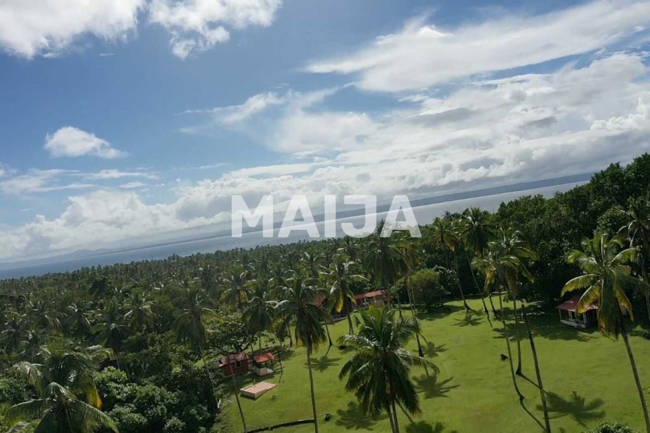Land in Samana, Dominican Republic, 140 200 sq.m - picture 1