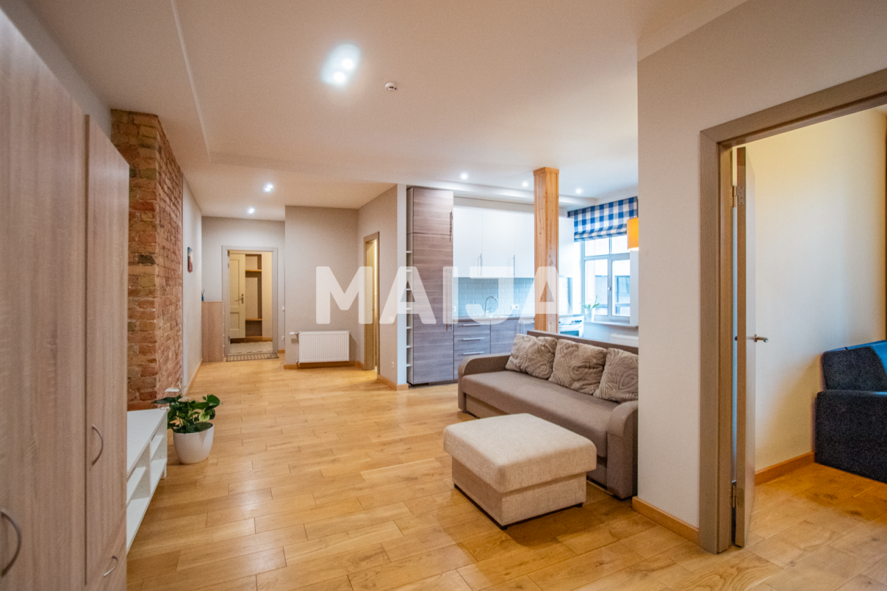 Apartment in Riga, Latvia, 150.35 sq.m - picture 1