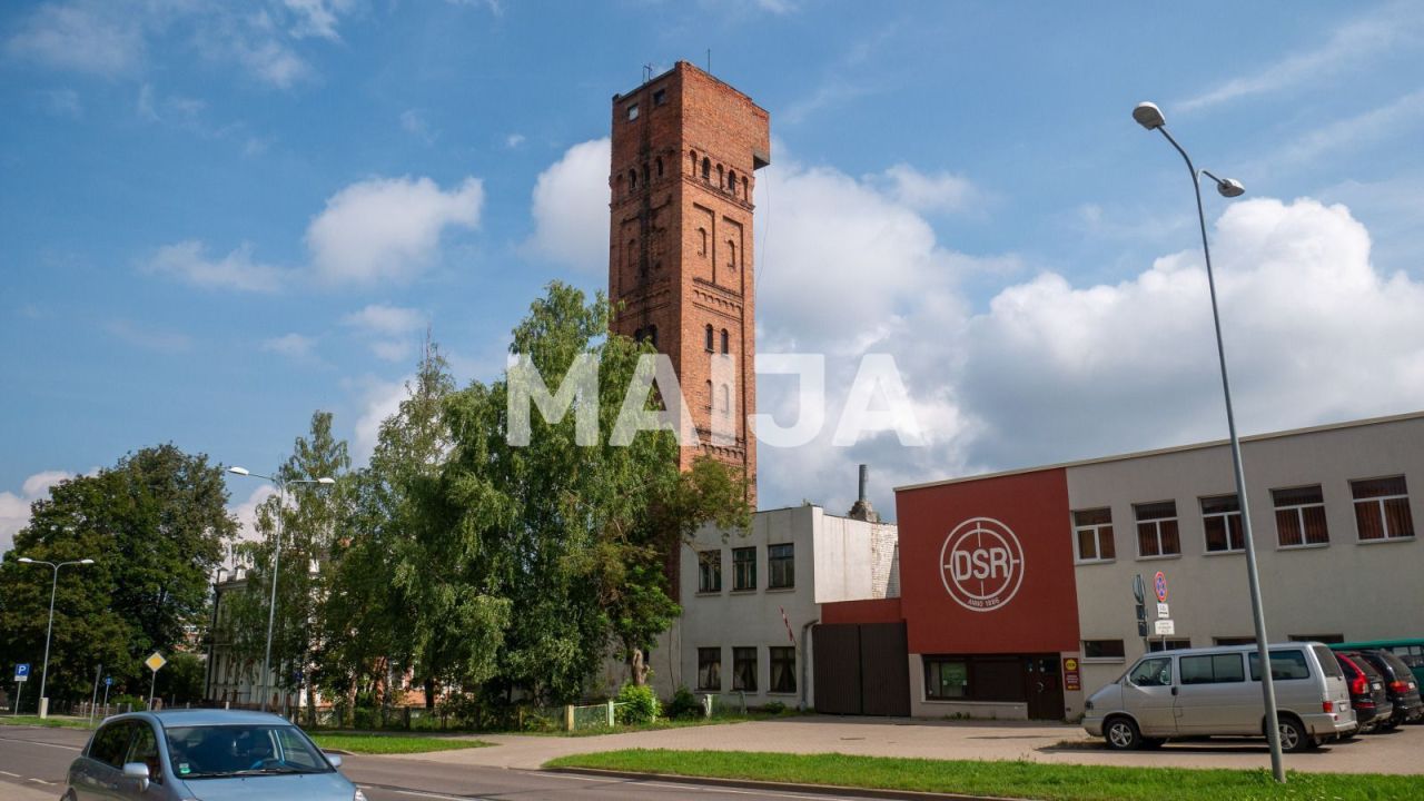Office in Daugavpils, Latvia, 2 000 sq.m - picture 1