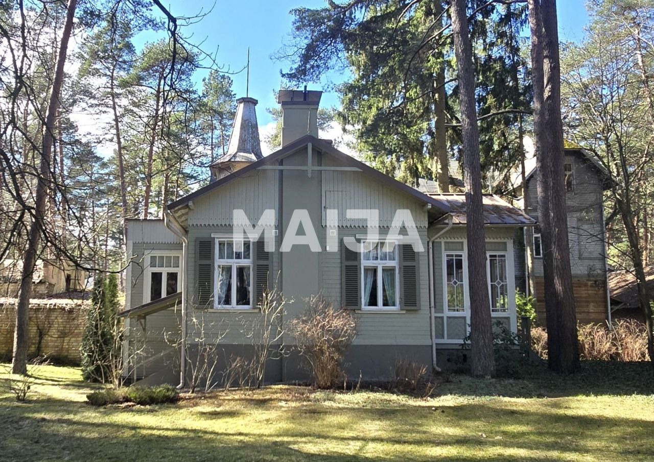 House in Jurmala, Latvia, 227.2 sq.m - picture 1