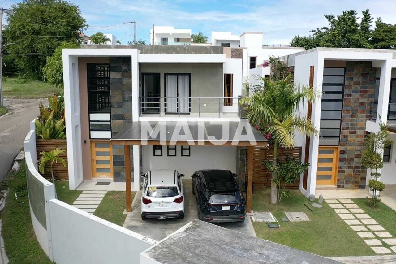 House in Puerto Plata, Dominican Republic, 228 sq.m - picture 1