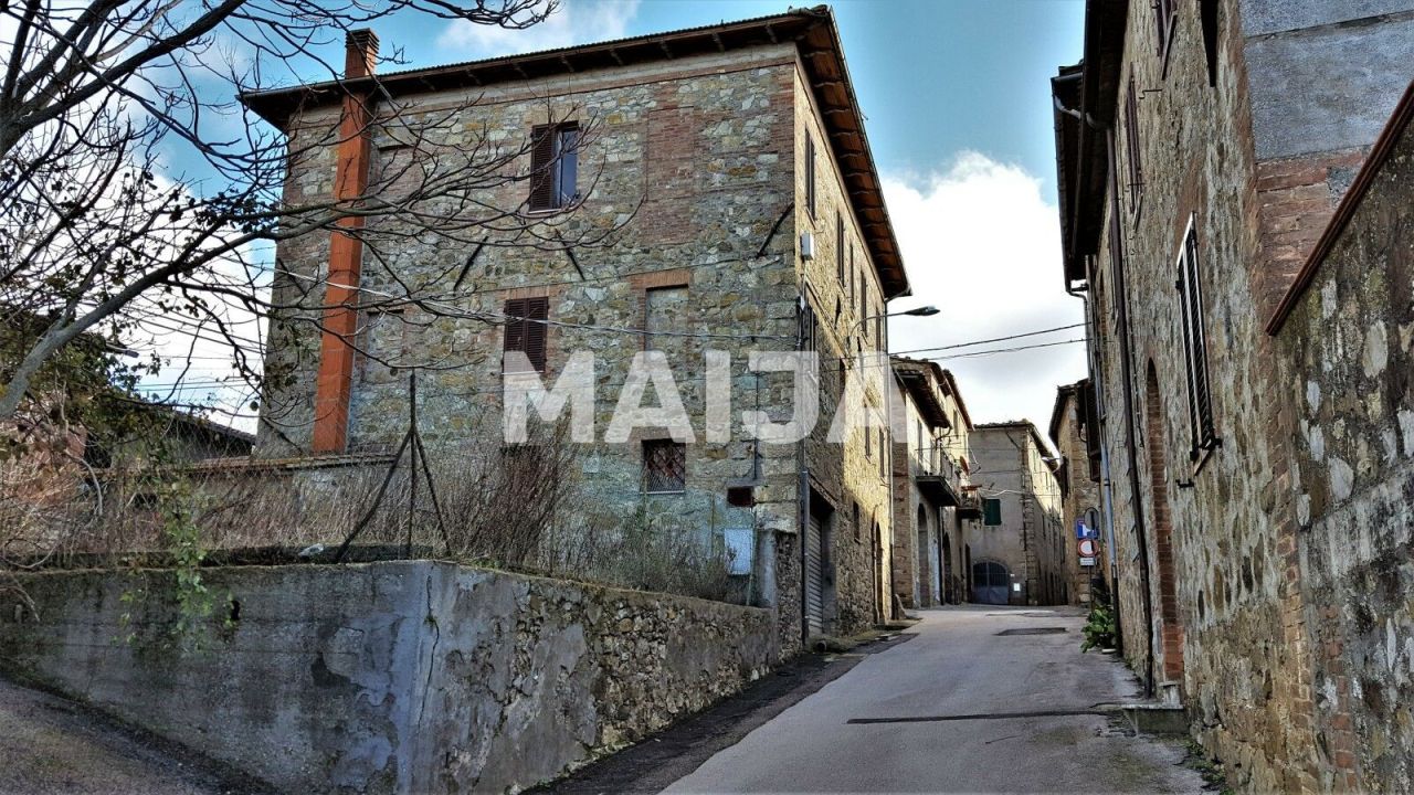 Villa in Siena, Italy, 434 sq.m - picture 1