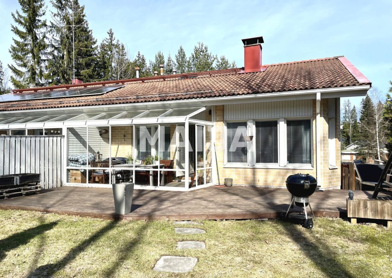 House in Vantaa, Finland, 128 sq.m - picture 1