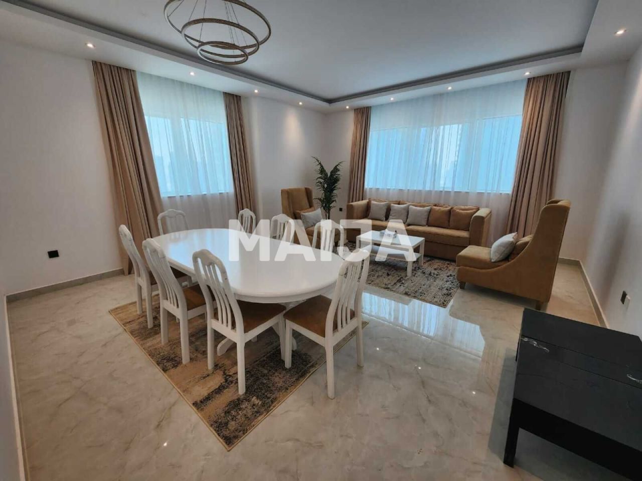 Apartment in Dubai, UAE, 110.19 sq.m - picture 1
