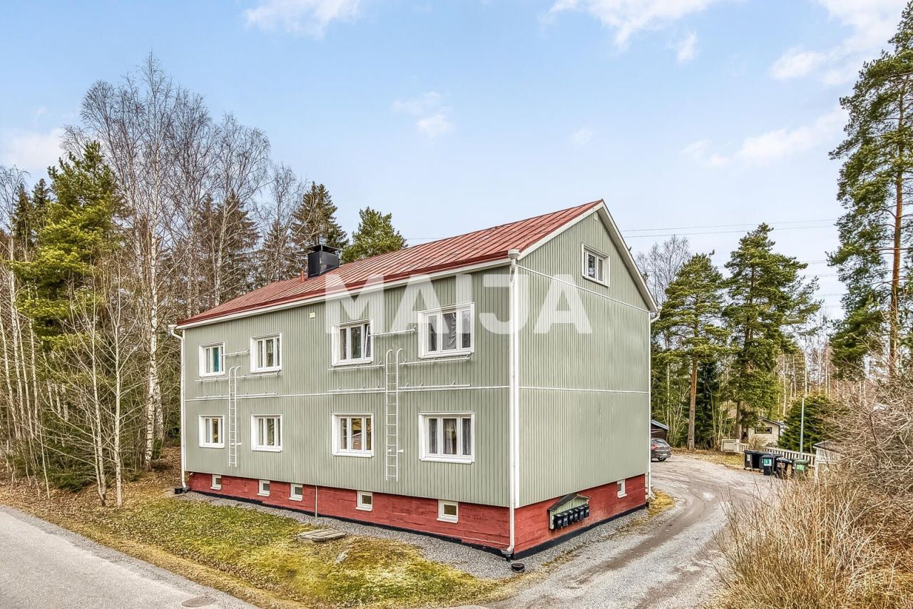 Apartment in Vaasa, Finland, 29.9 sq.m - picture 1
