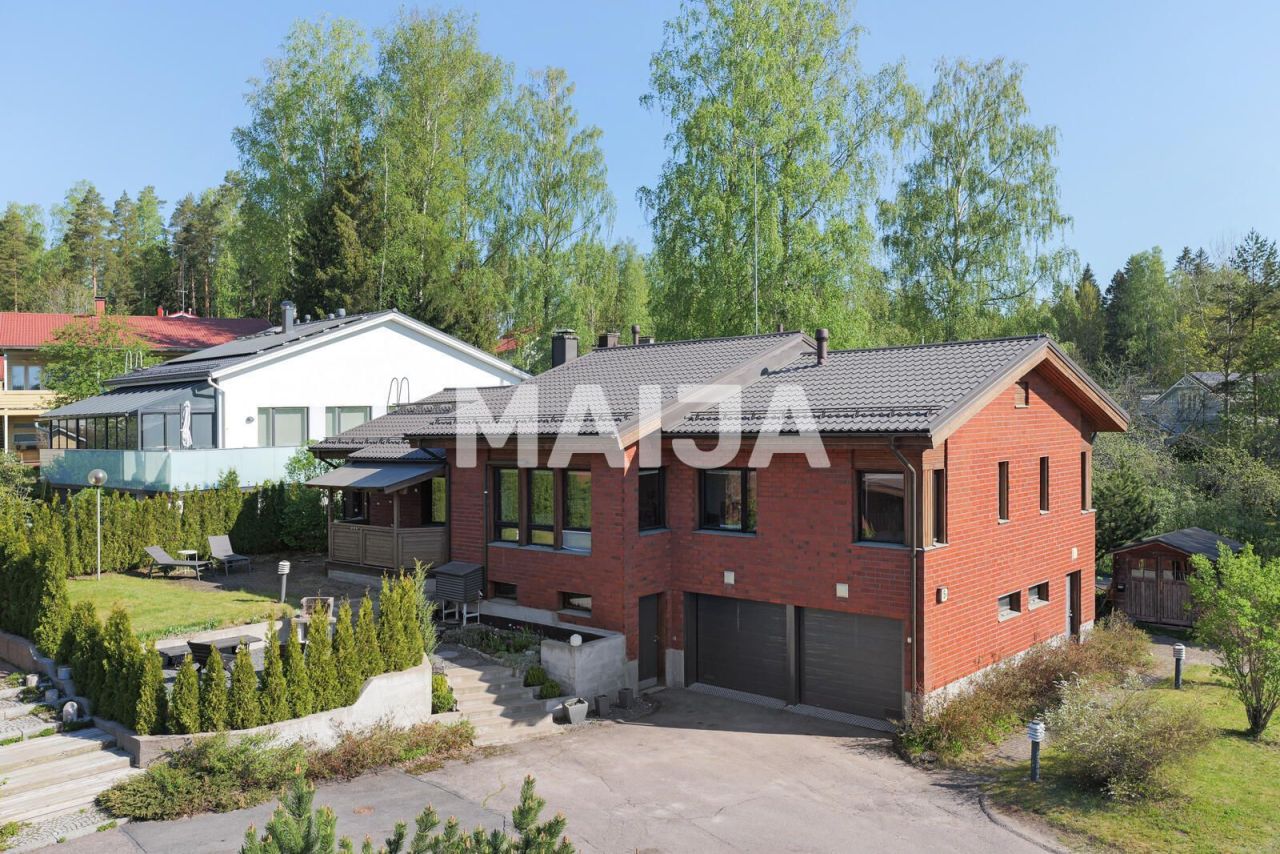 House in Espoo, Finland, 161 sq.m - picture 1