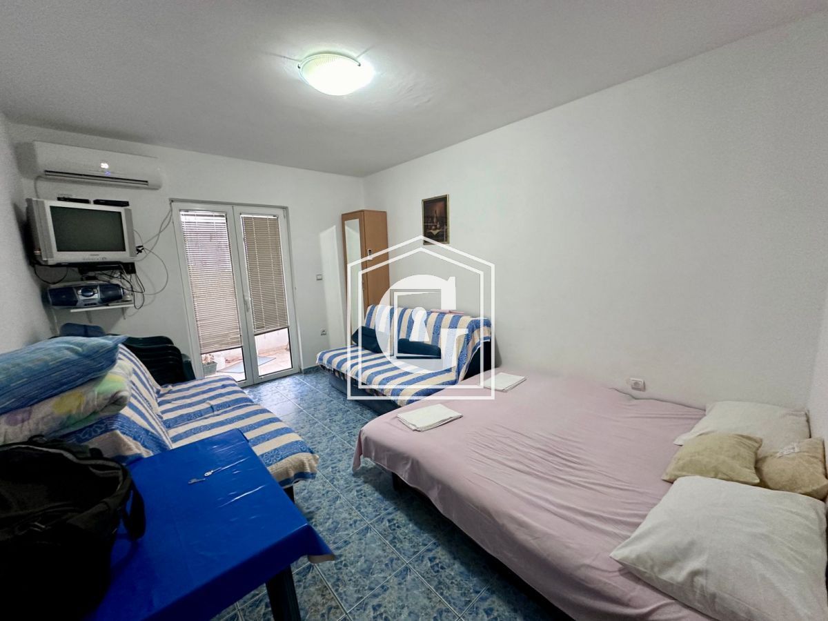 Appartement à Becici, Monténégro, 36 m2 - image 1
