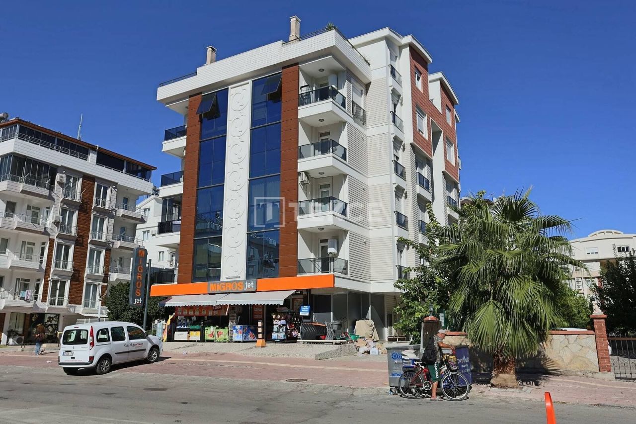 Apartment in Antalya, Turkey, 90 sq.m - picture 1