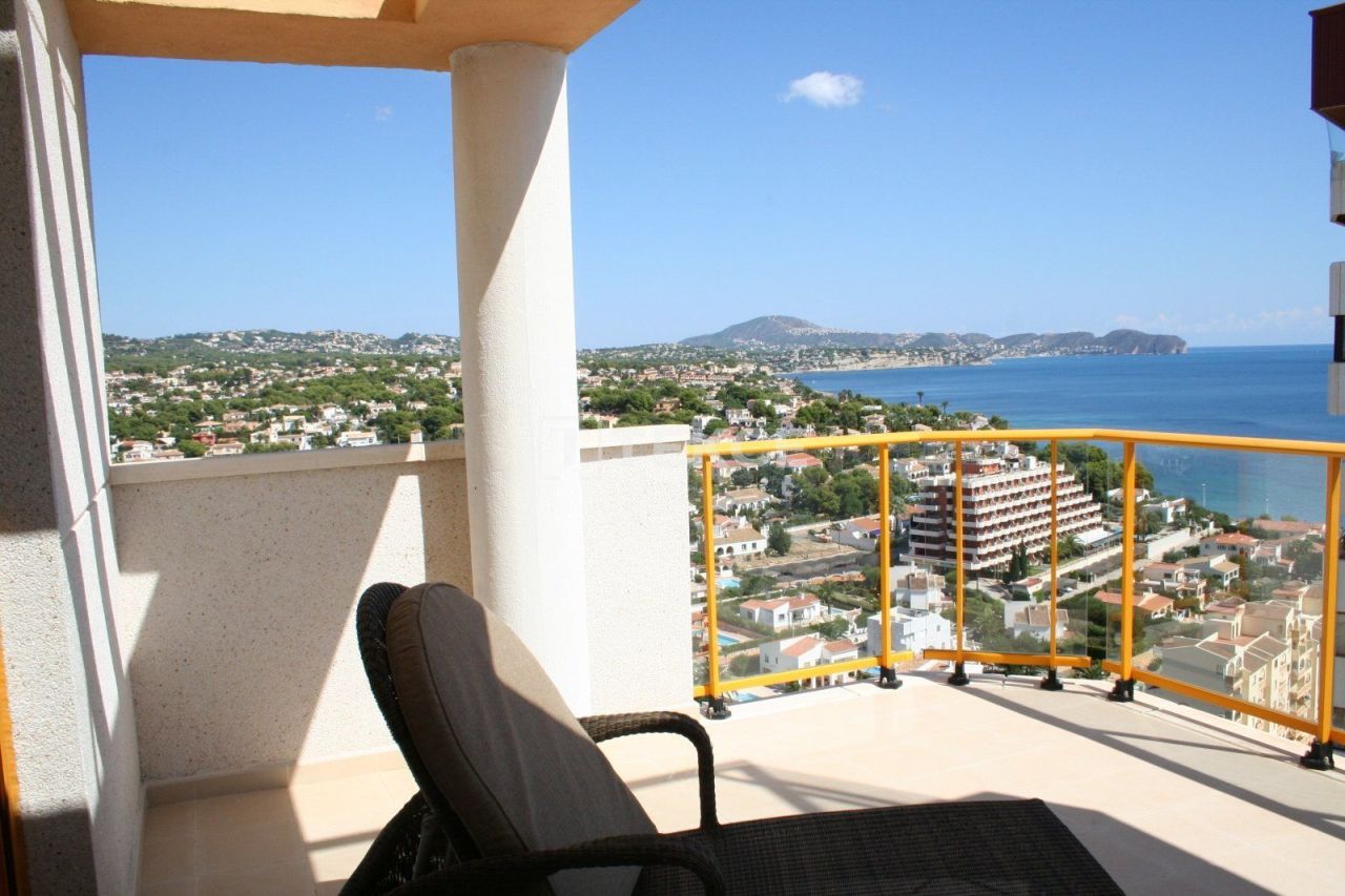 Penthouse in Calp, Spain, 268 sq.m - picture 1