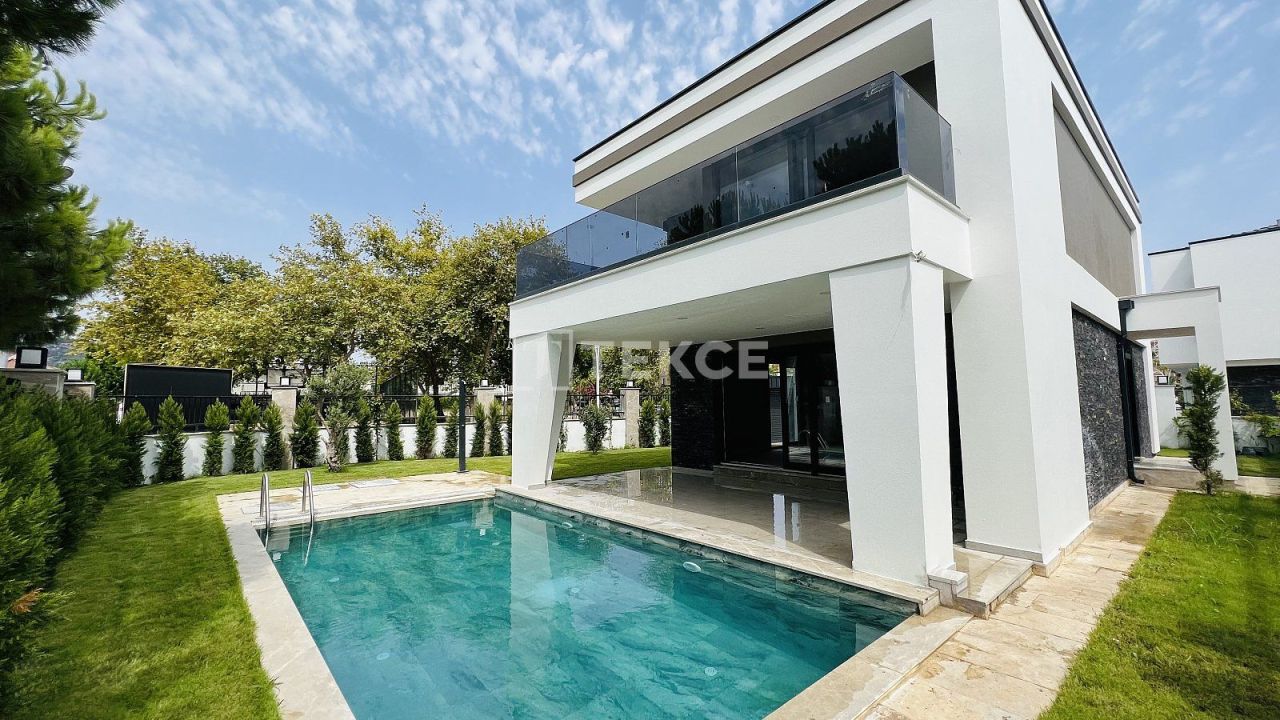 Villa en Kemer, Turquia, 140 m2 - imagen 1
