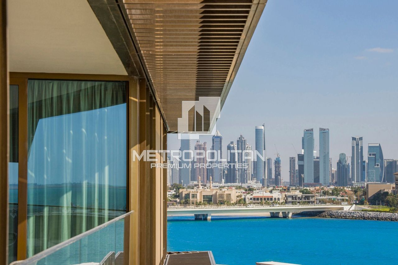 Apartamento en Dubái, EAU, 150 m2 - imagen 1