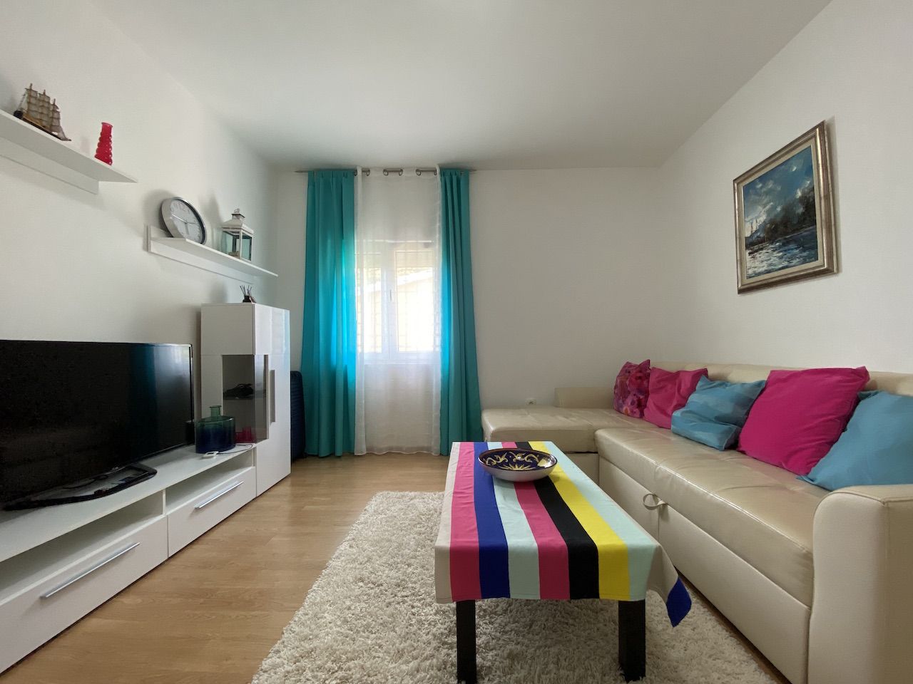 Wohnung in Sveti Stefan, Montenegro, 59 m2 - Foto 1