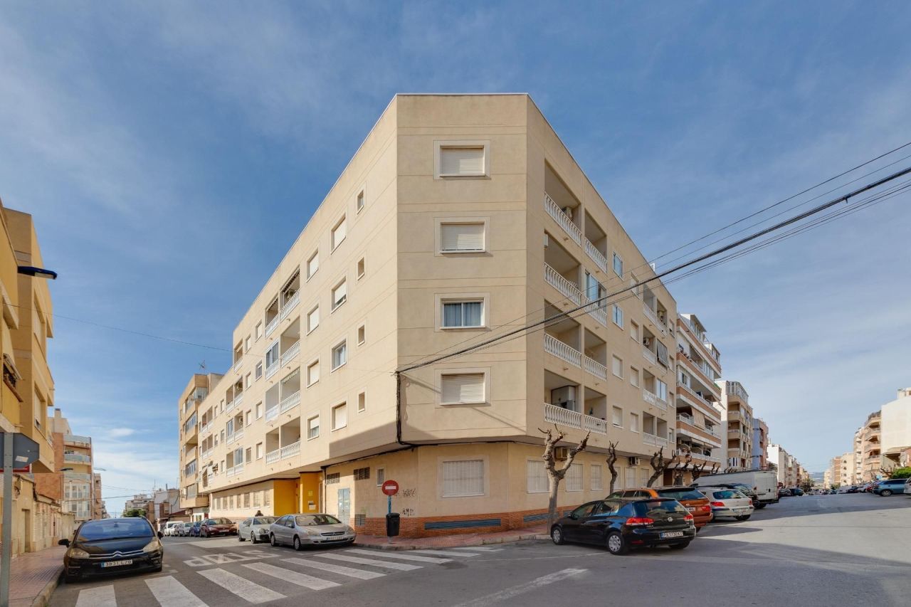Appartement à Torrevieja, Espagne, 51 m2 - image 1