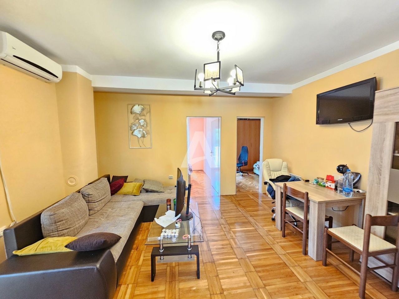 Apartment in Budva, Montenegro, 46 sq.m - picture 1