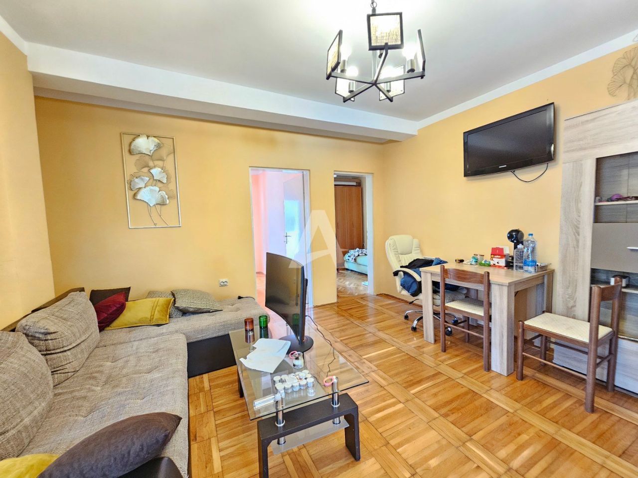 Apartment in Budva, Montenegro, 162 sq.m - picture 1