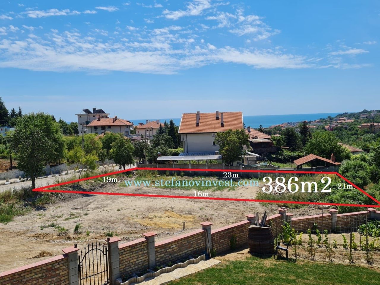 Land in Byala, Bulgaria, 386 sq.m - picture 1