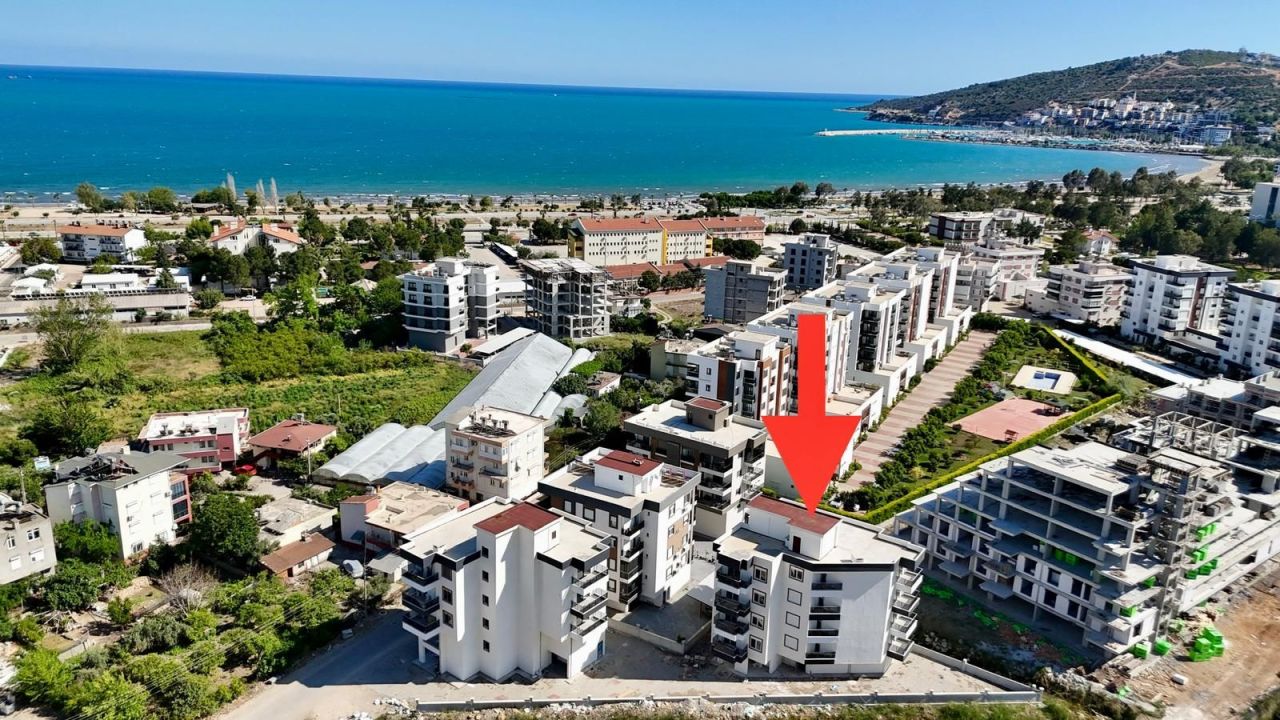 Appartement à Finike, Turquie, 68 m2 - image 1