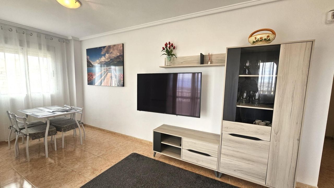 Wohnung in Torrevieja, Spanien, 90 m2 - Foto 1