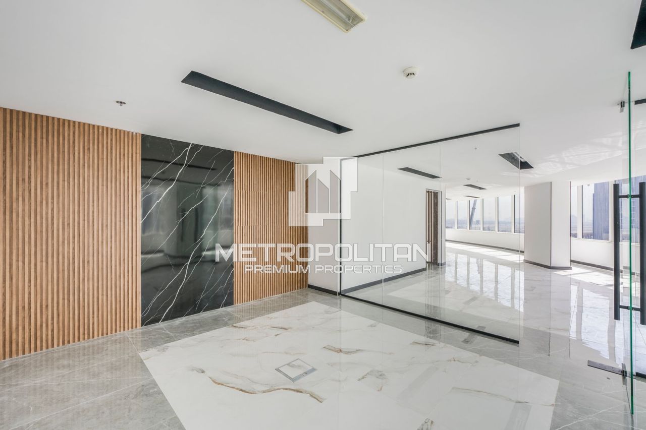 Oficina en Dubái, EAU, 169 m2 - imagen 1