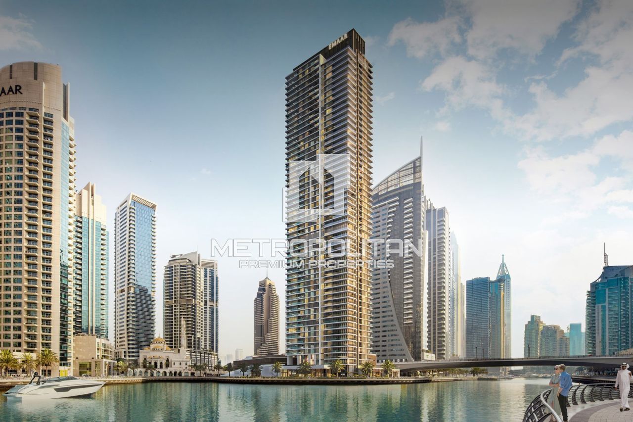 Apartment in Dubai, UAE, 70 sq.m - picture 1