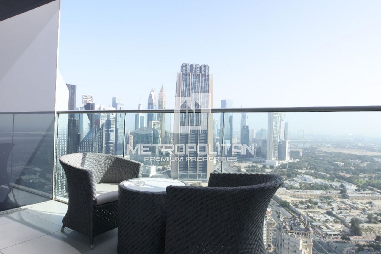 Apartamento en Dubái, EAU, 203 m2 - imagen 1