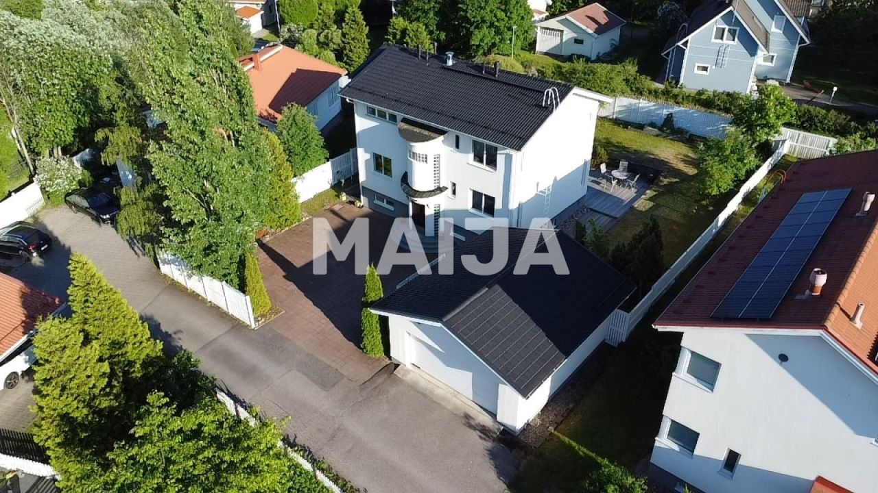 House in Espoo, Finland, 226 sq.m - picture 1