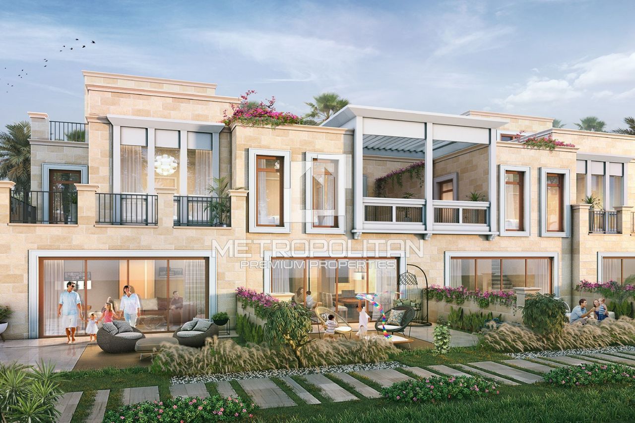 Villa in Dubai, UAE, 220 sq.m - picture 1