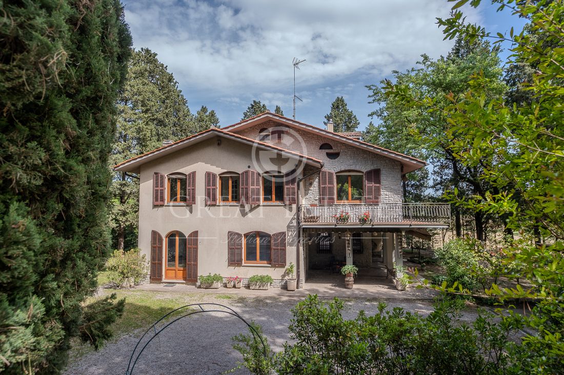 Casa en Cetona, Italia, 425.9 m2 - imagen 1