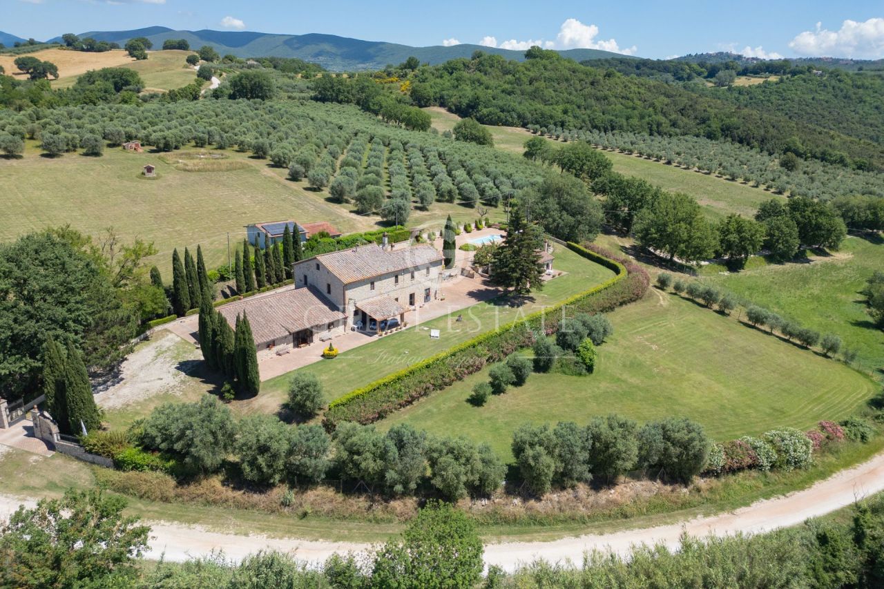 Casa en Amelia, Italia, 659.75 m2 - imagen 1