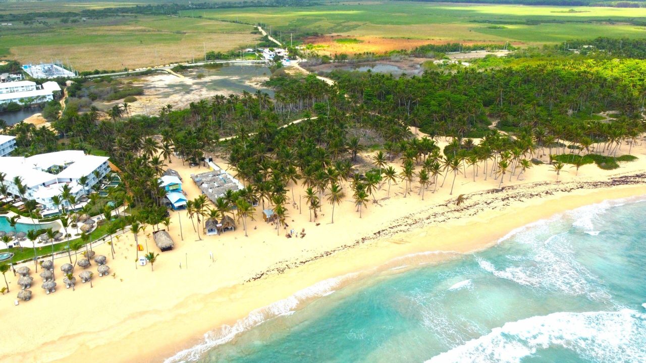 Land in Punta Cana, Dominican Republic, 75 000 sq.m - picture 1