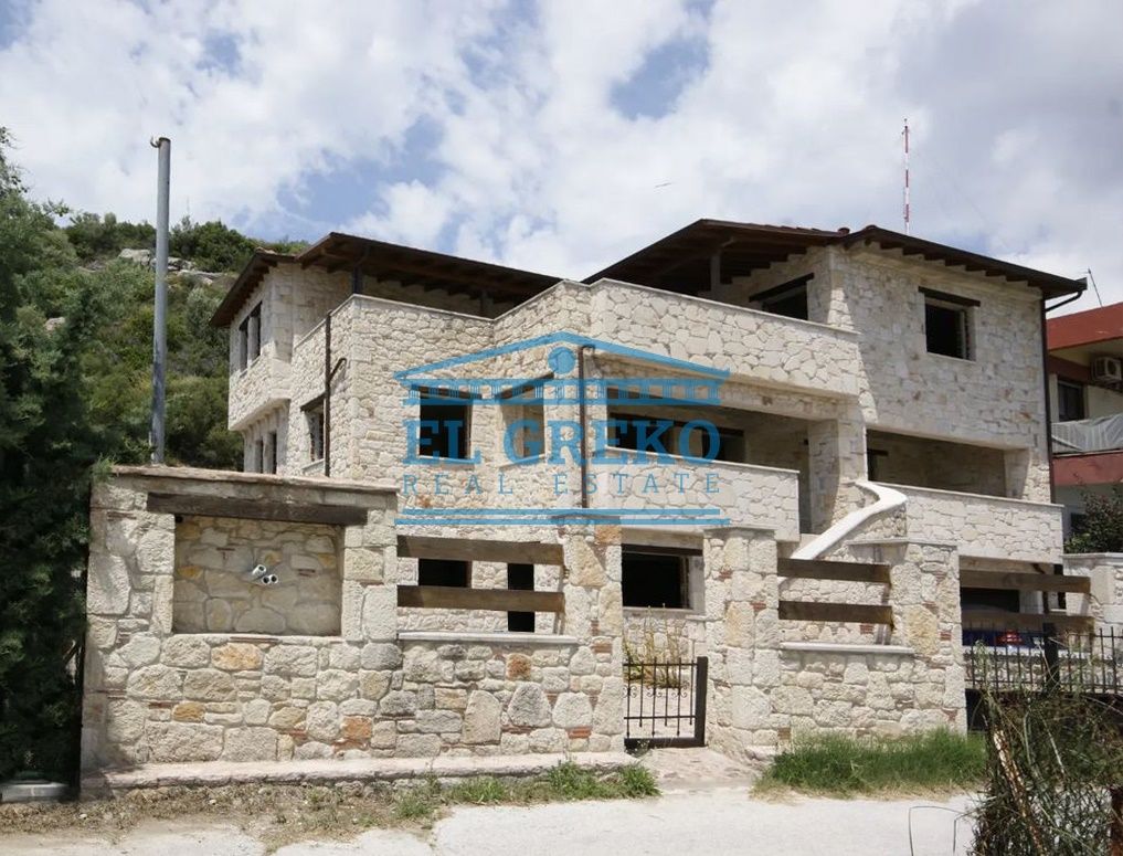 House in Sithonia, Greece, 380 sq.m - picture 1